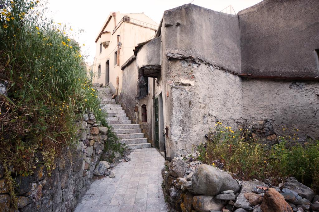 The Clock Houses Borgo Gallodoro Летоянни Экстерьер фото