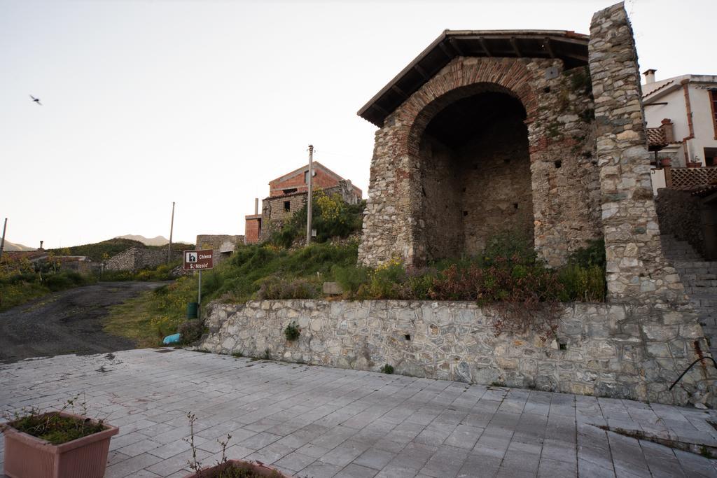 The Clock Houses Borgo Gallodoro Летоянни Экстерьер фото